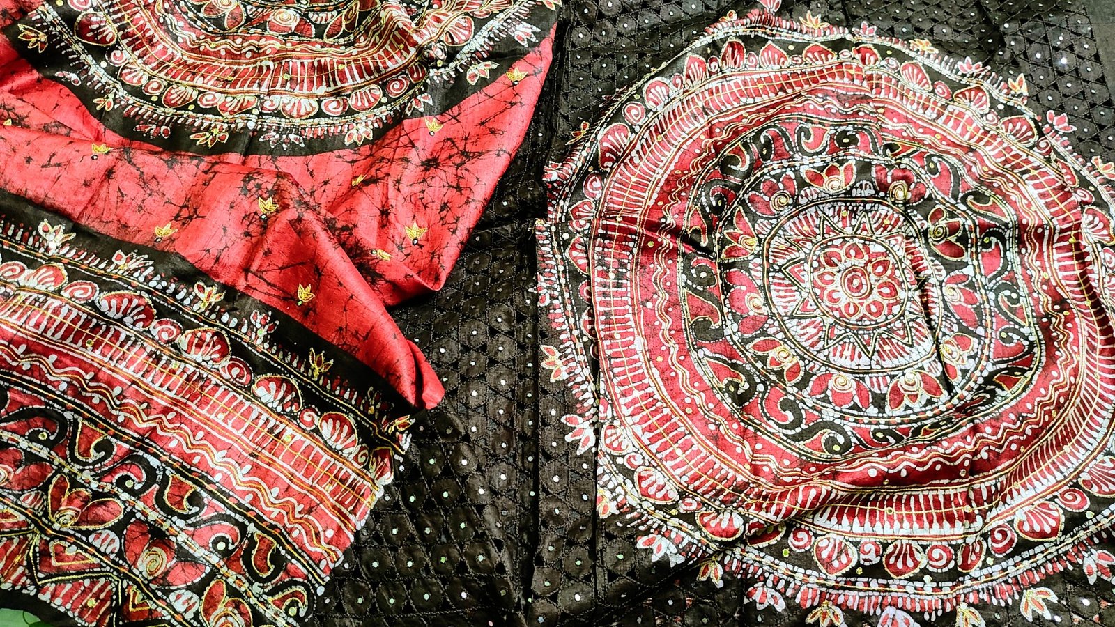 alpona_hand_batik_saree_c