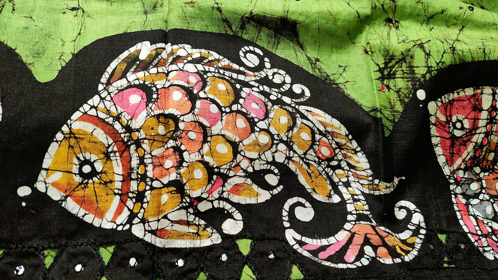 fish_hand_batik_saree_b